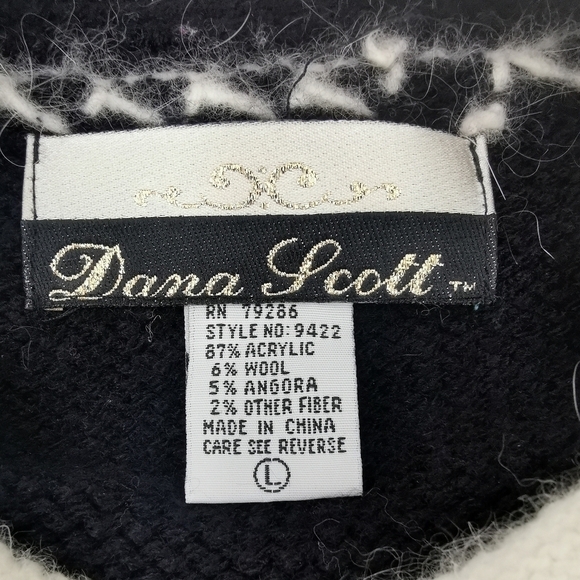Dana Scott EUC Women's L Vtg Angora Beaded Sweater - Picture 3 of 8